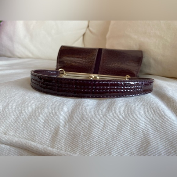 Liz Claiborne burgundy patent faux croc minibag with top handle - Picture 7 of 16